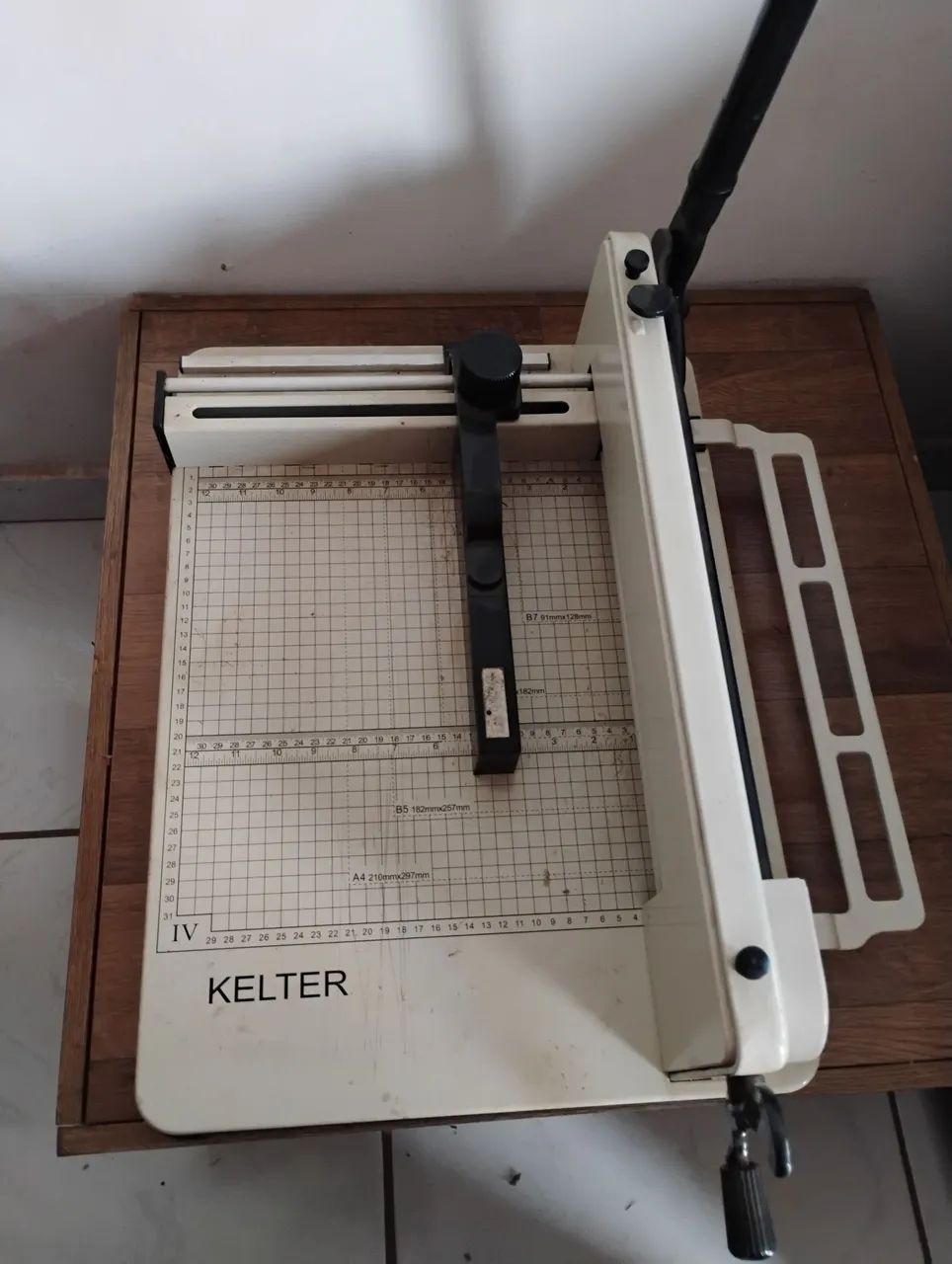 Guilhotina de mesa  - Foto 3