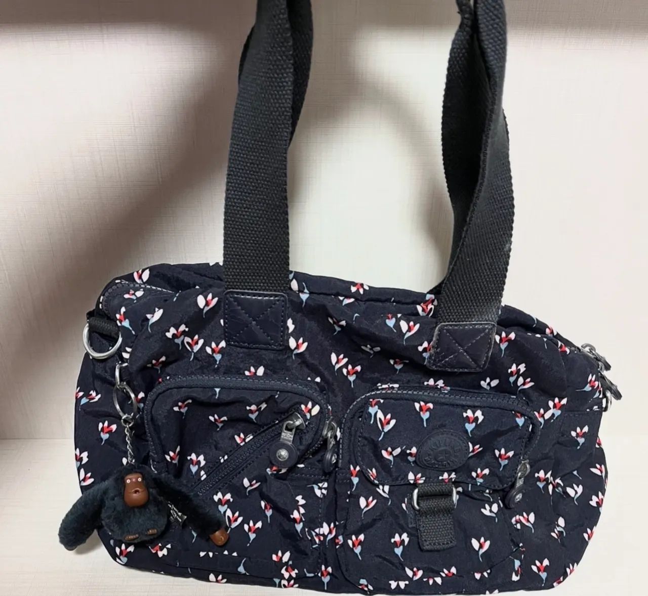 bolsa kipling floral original com macaquinho