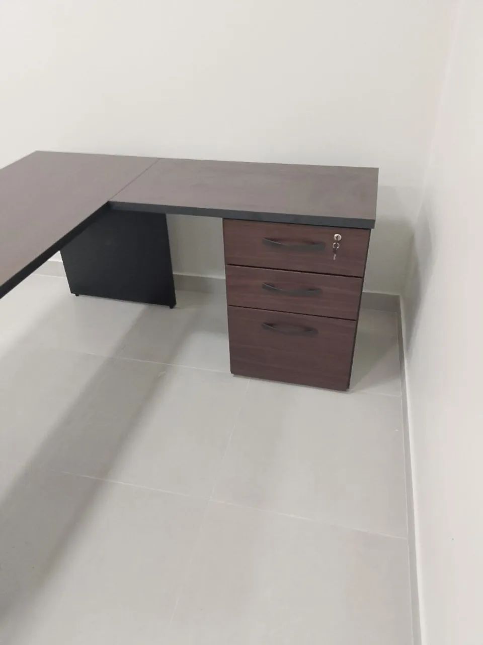 Mesa executiva 433925567001415680