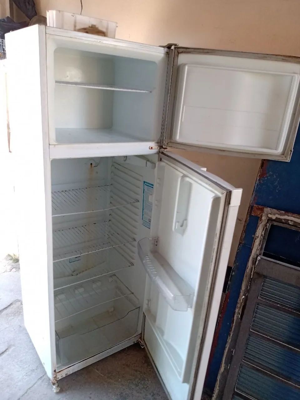 VENDO POR 200,00 - Foto 3