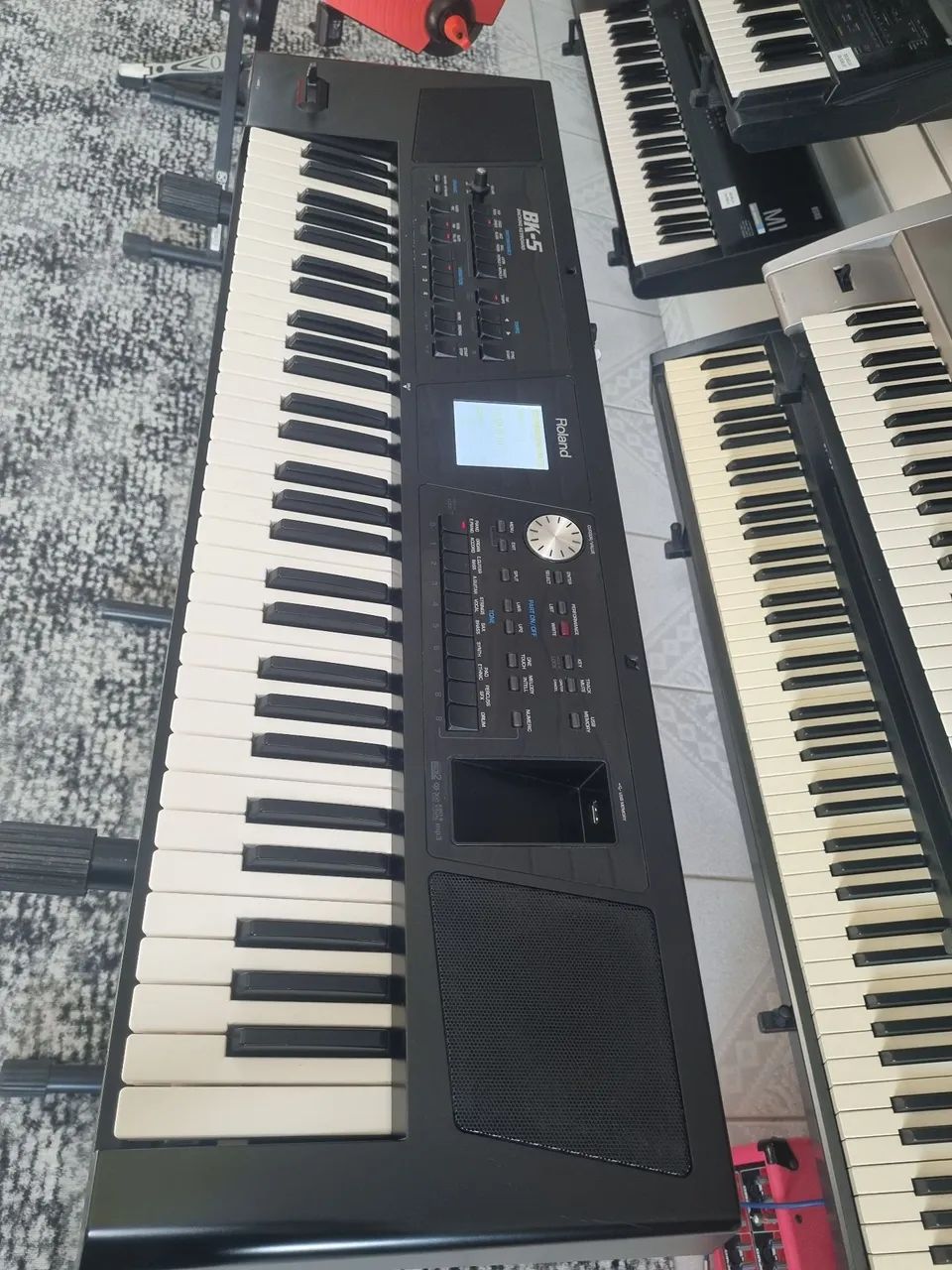 Teclado Roland Bk-5  - Foto 4