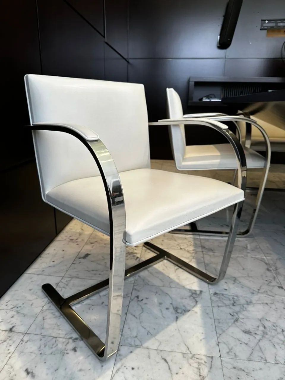 Mesa de alto padrão com iluminação interna ! - Foto 3
