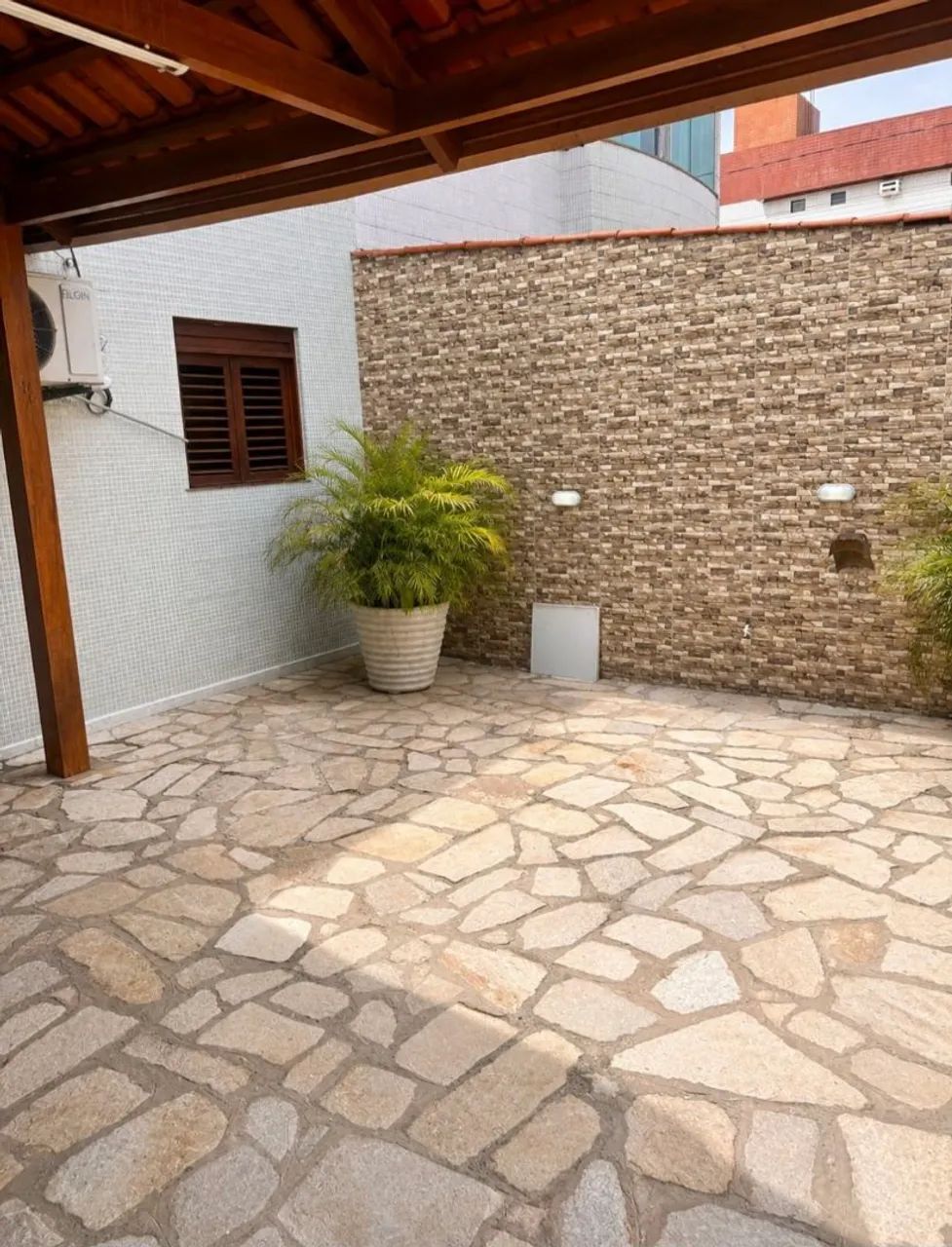 ALUGA-SE DUPLEX SEMI MOBILIADO NO BESSA - Foto 3