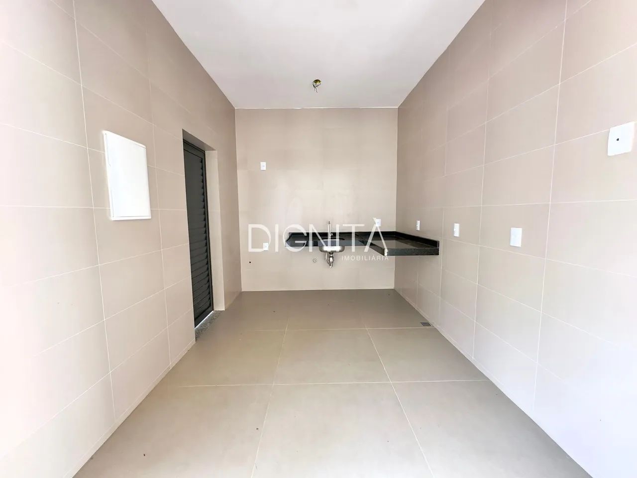 Casa Duplex em Condomínio 4 Suítes Guaribas - Eusébio - Foto 4