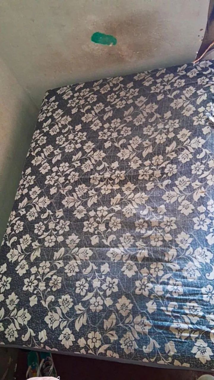 Cama de casal Queen 65569088058498121