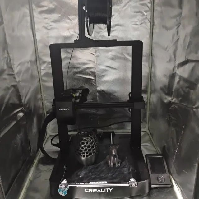 Impressora 3D Ender 3V3-SE + Gabinete fechado