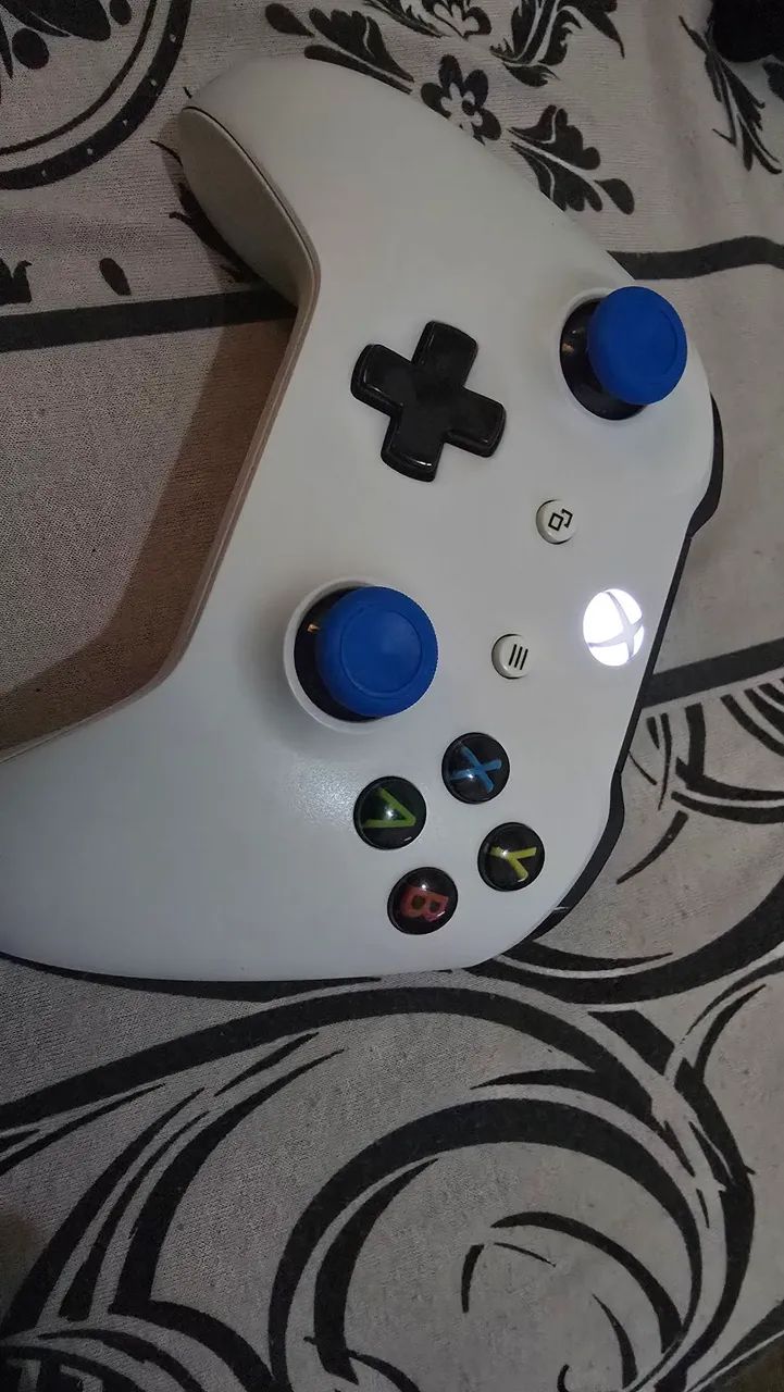 Controle xbox one, funcionando perfeitamente,sem drift  - Foto 2
