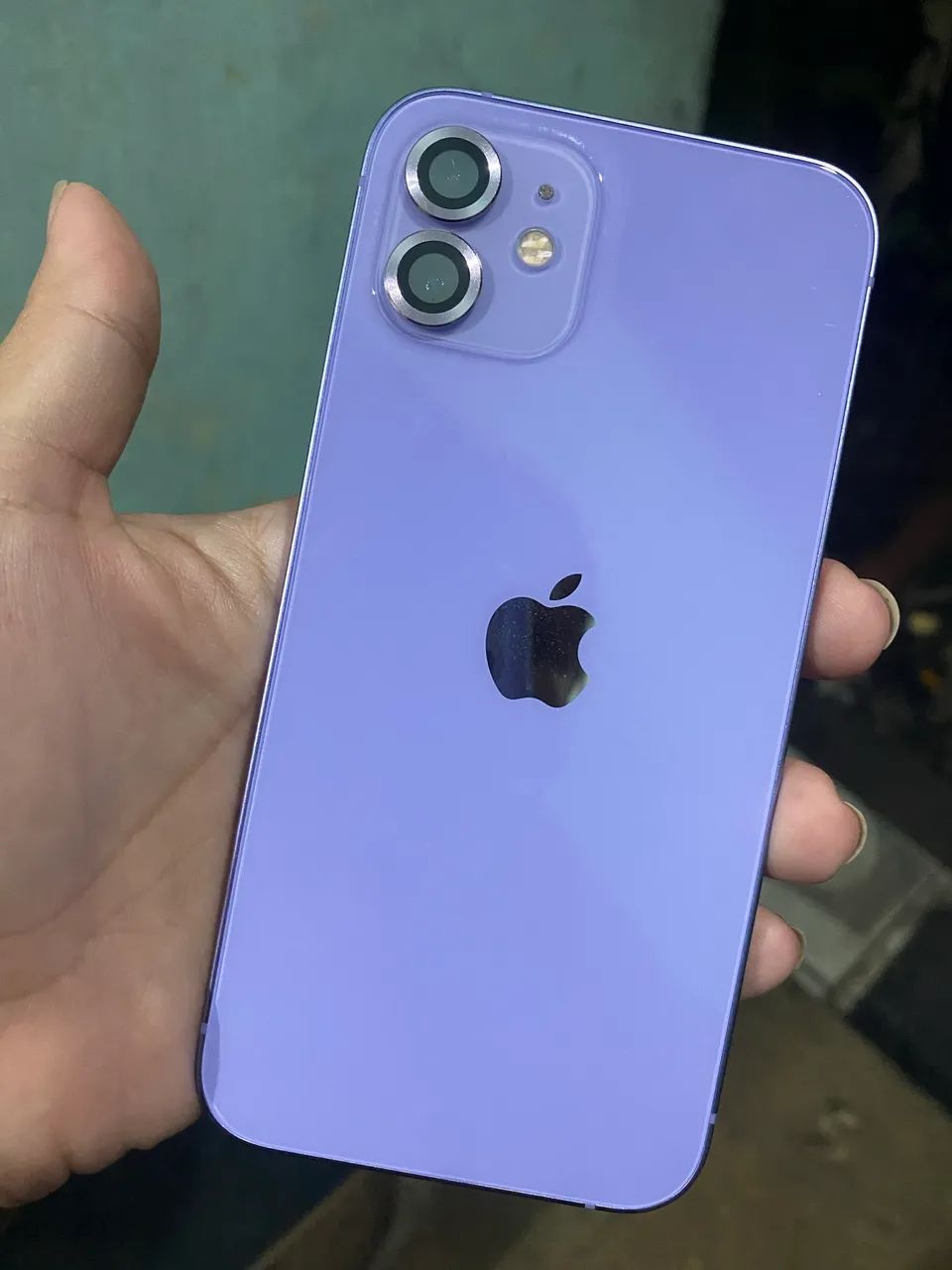 iPhone 12