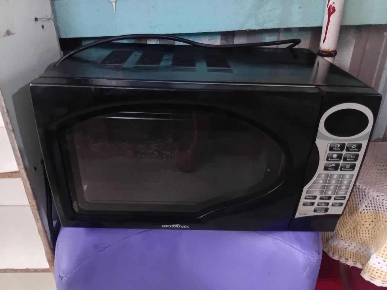 Vendo micro-ondas pra peças 