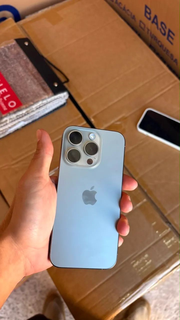iPhone 15 Pro - Foto 2