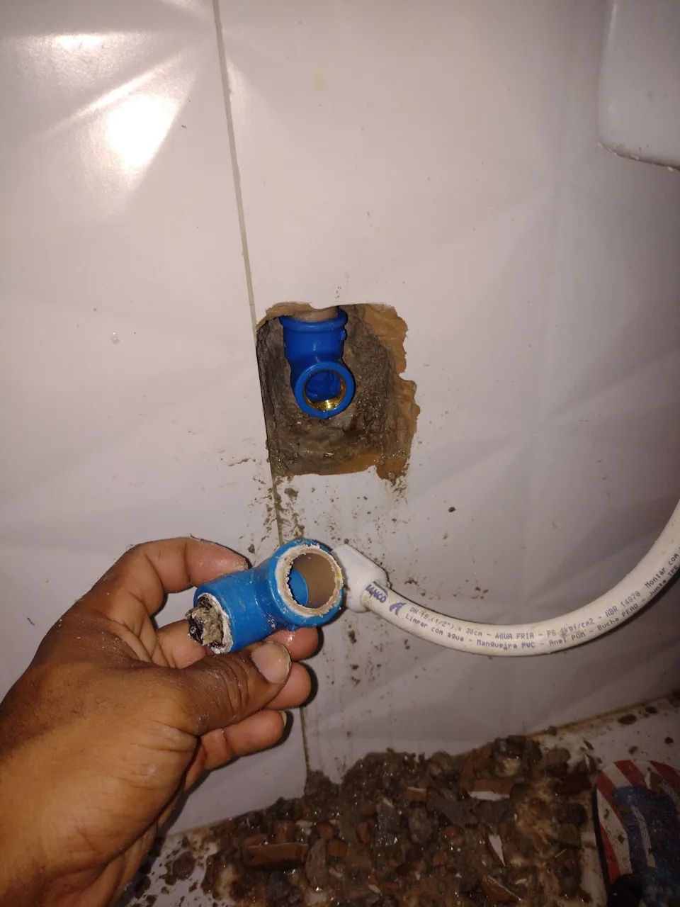 Encanador/bombeiro hidráulico 24h 