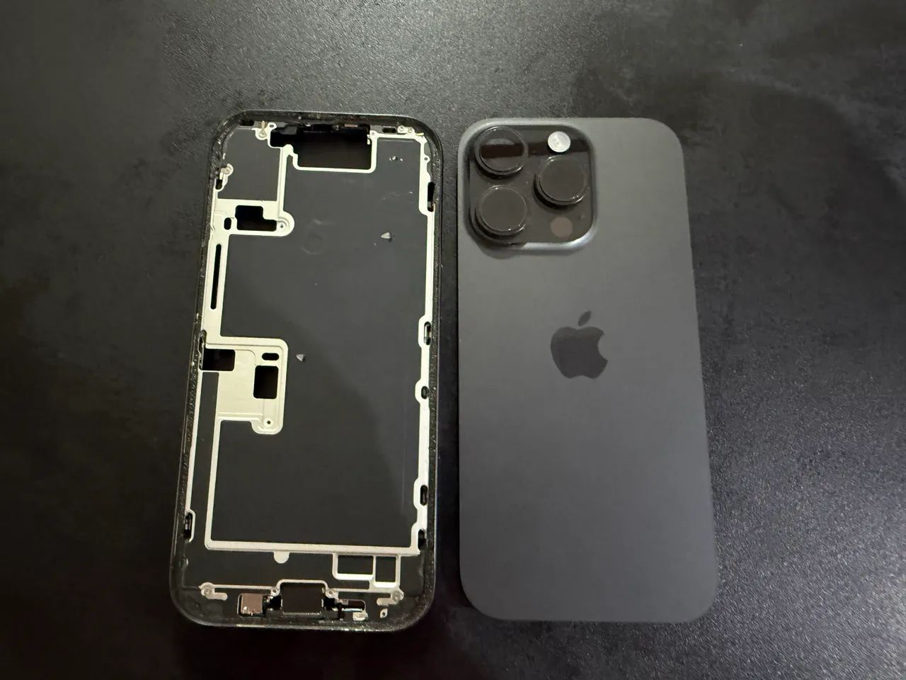 Carcaça iPhone 16 Pro Black  - Foto 5
