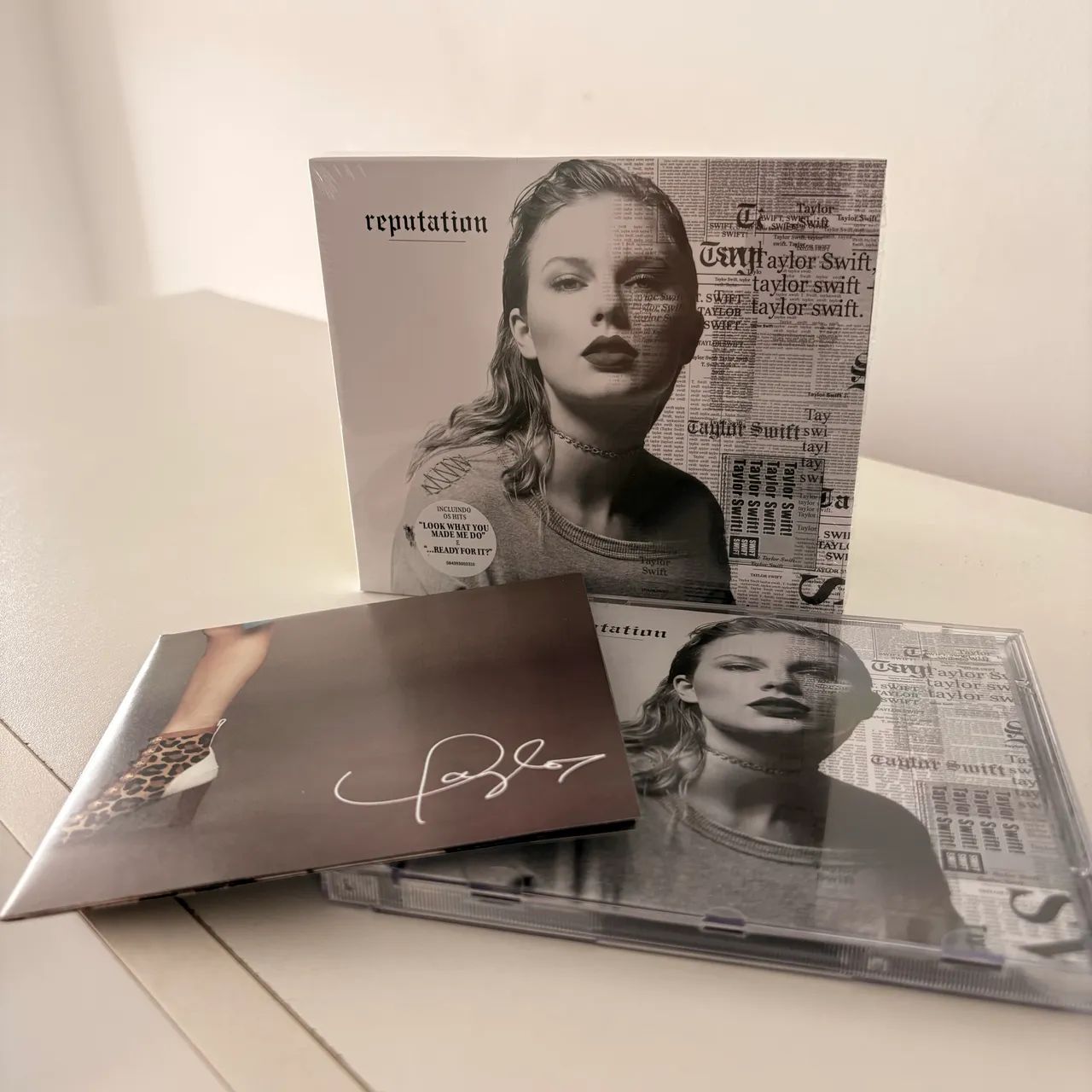 CD Taylor Swift - Reputation (com pôster)