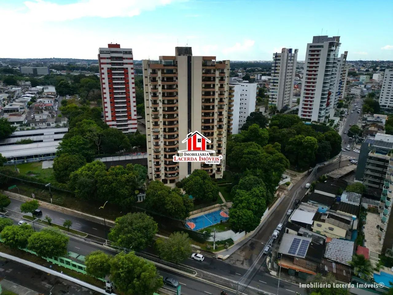 Apartamento com 3 suítes sendo 1 master com closet mobiliado e reformado, 169m² no Parque  - Foto 4