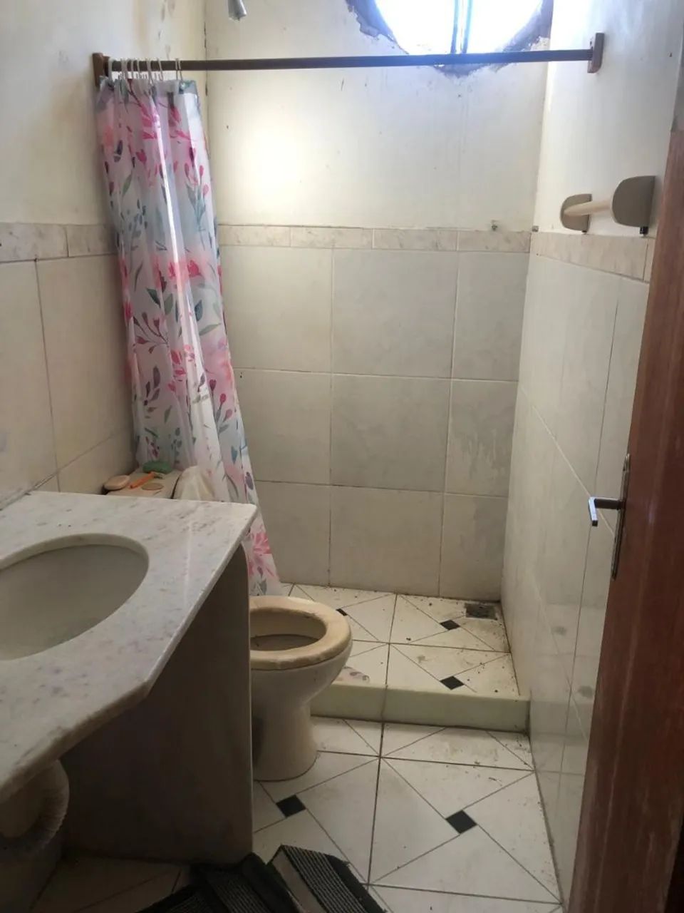 Excelente casa com galpão e area aberta - Foto 5
