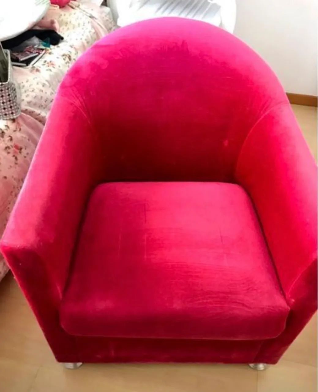 poltrona rosa 