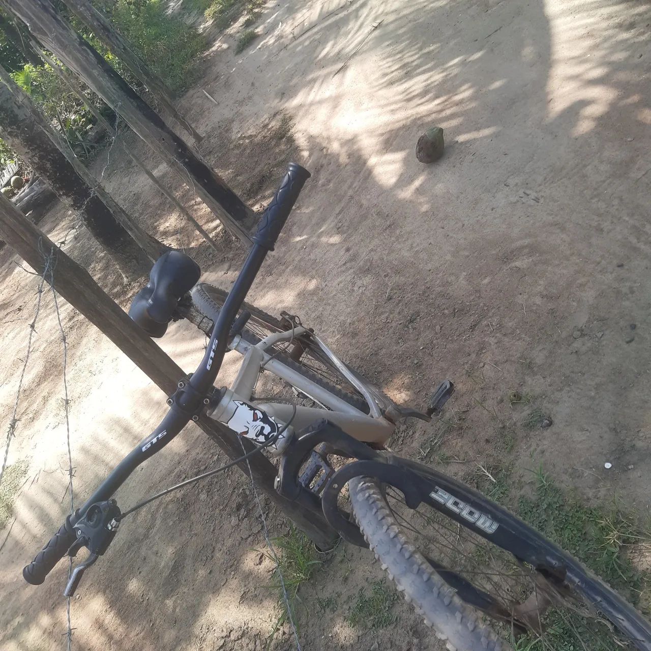 Aro 29 bicicleta pra vender - Foto 2