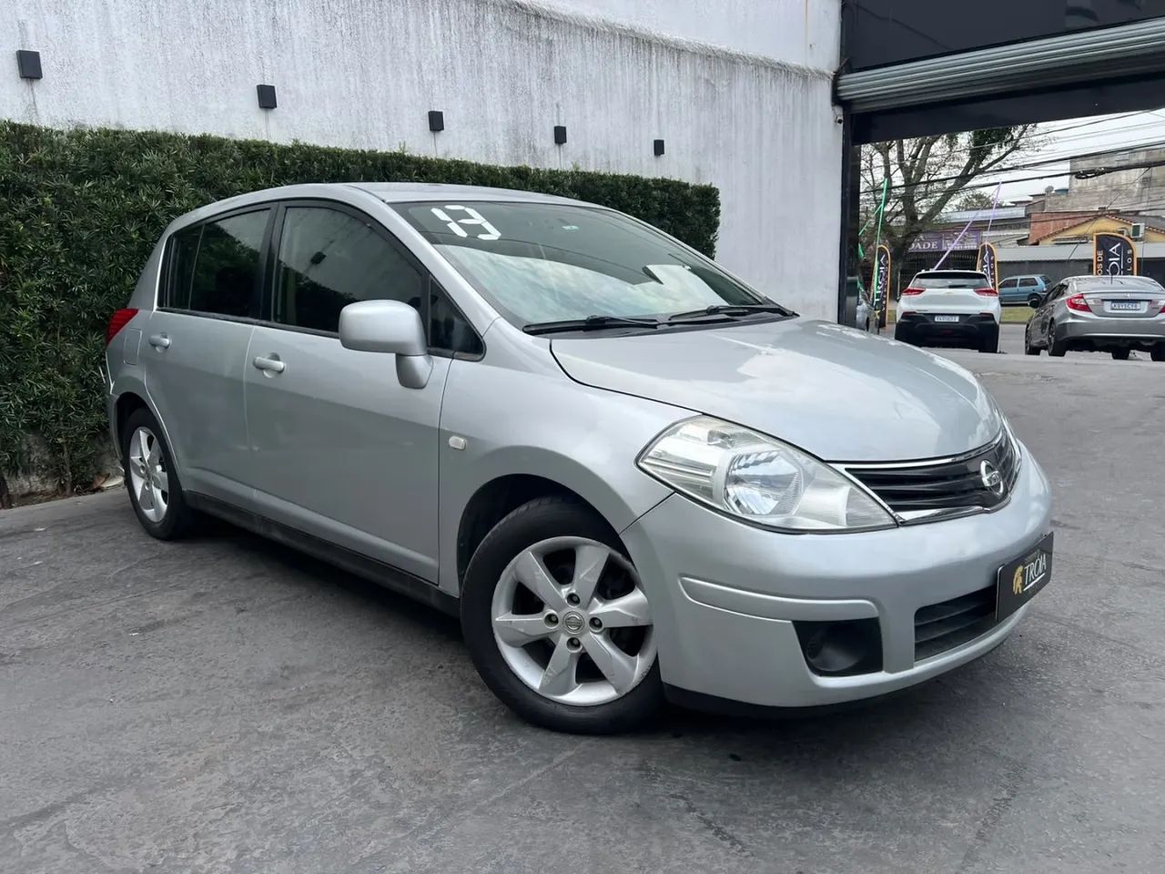 Nissan Tiida TIIDA Sedan 1.8 16V Flex Fuel 4p 2013