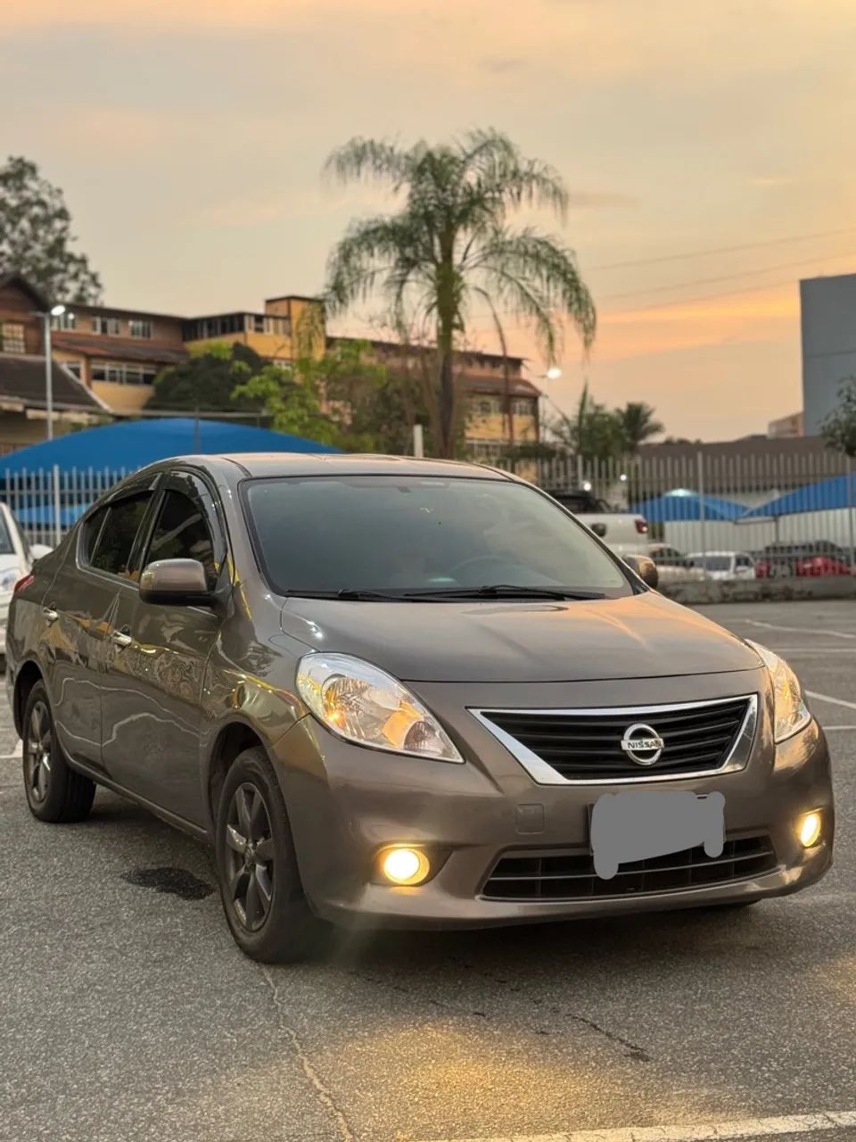 Nissan Versa 1.6 16V FLEX SL 4P MANUAL 2014