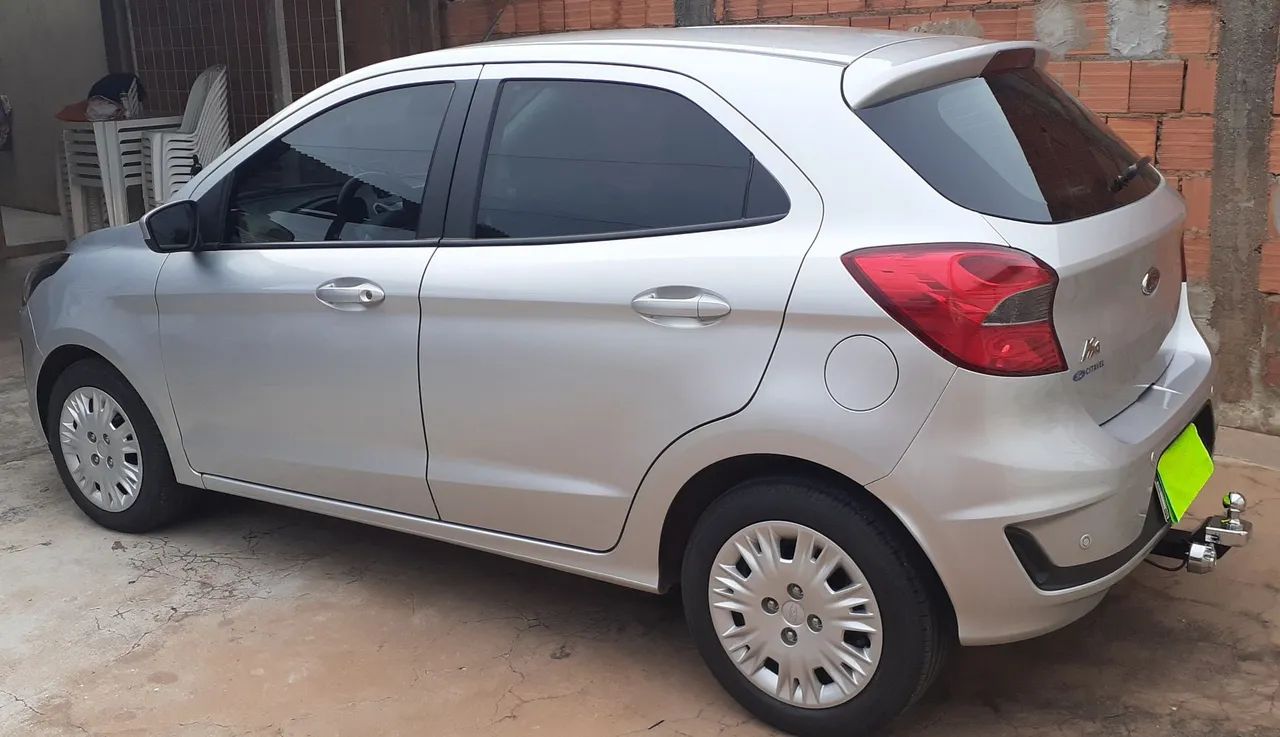 Vendo Ford Ka 1.0 completo ano 20/20 - Foto 3