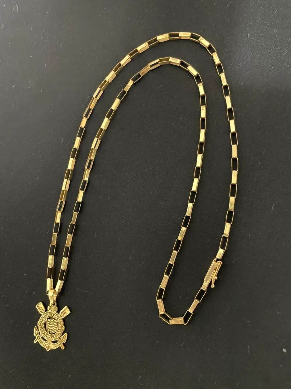 Cartier Ouro Maciço ! 