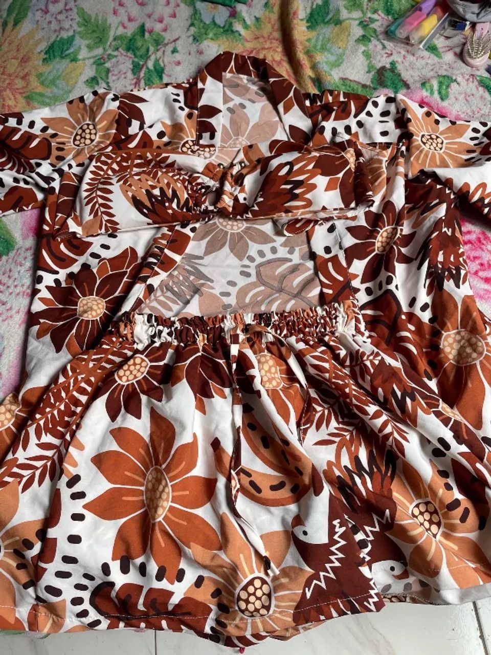 VENDO ESSE CONJUNTO NUNCQ USADO