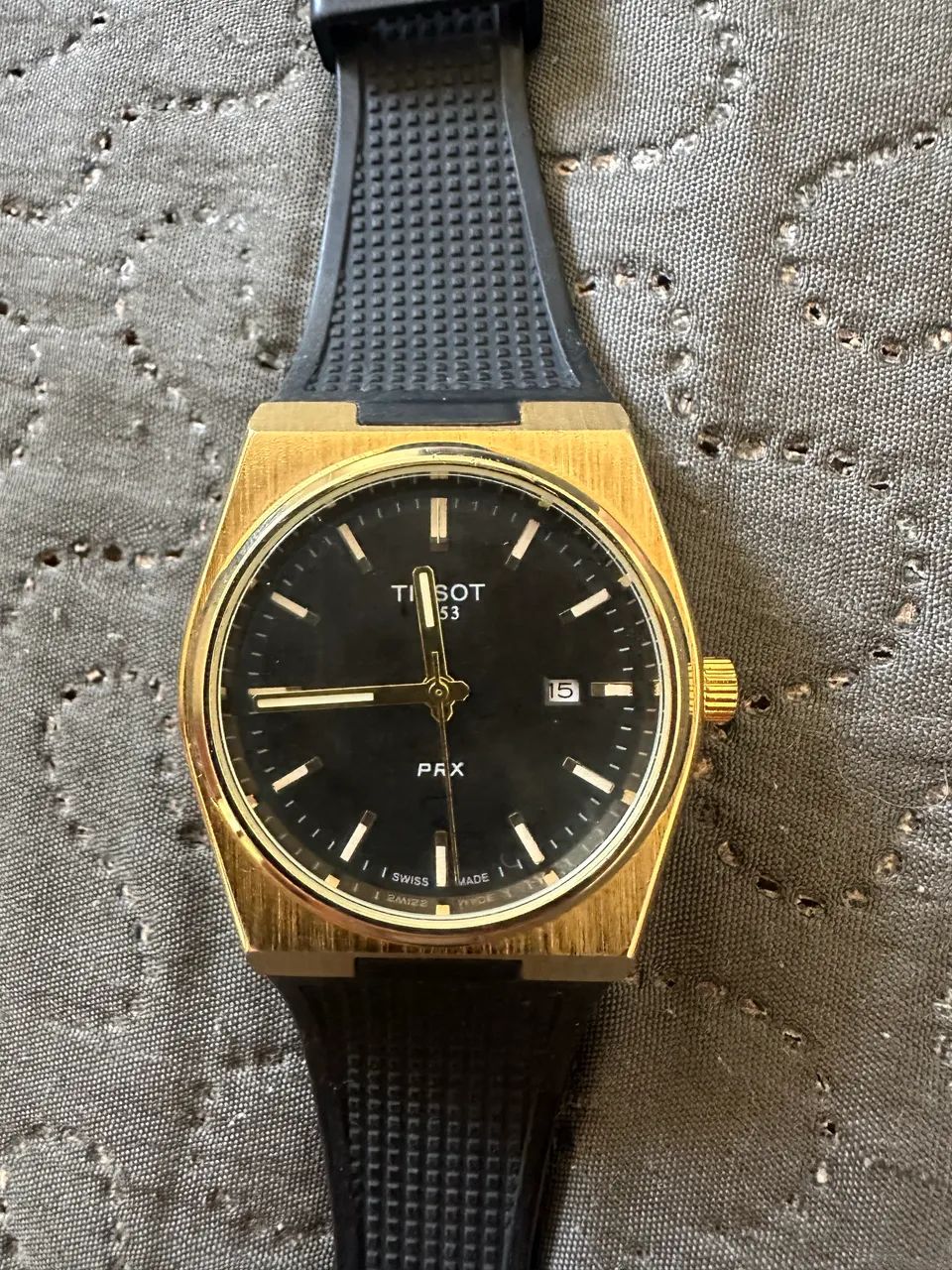 Vendo relógio tissot 1 linha resistente à água .  - Foto 5