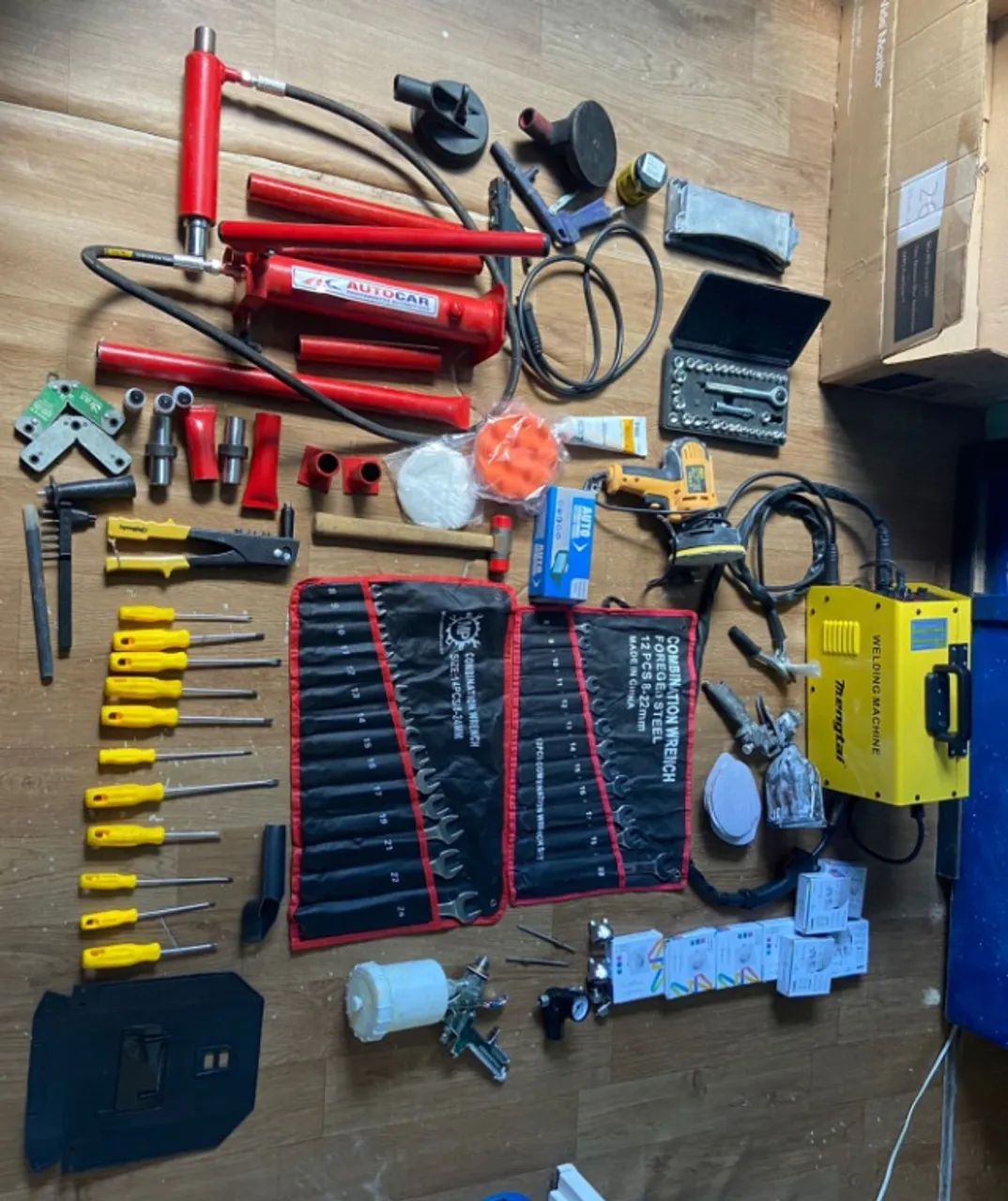 Kit Completo de Ferramentas para Oficina / Funilaria + Solda MIG/TIG e Compressor