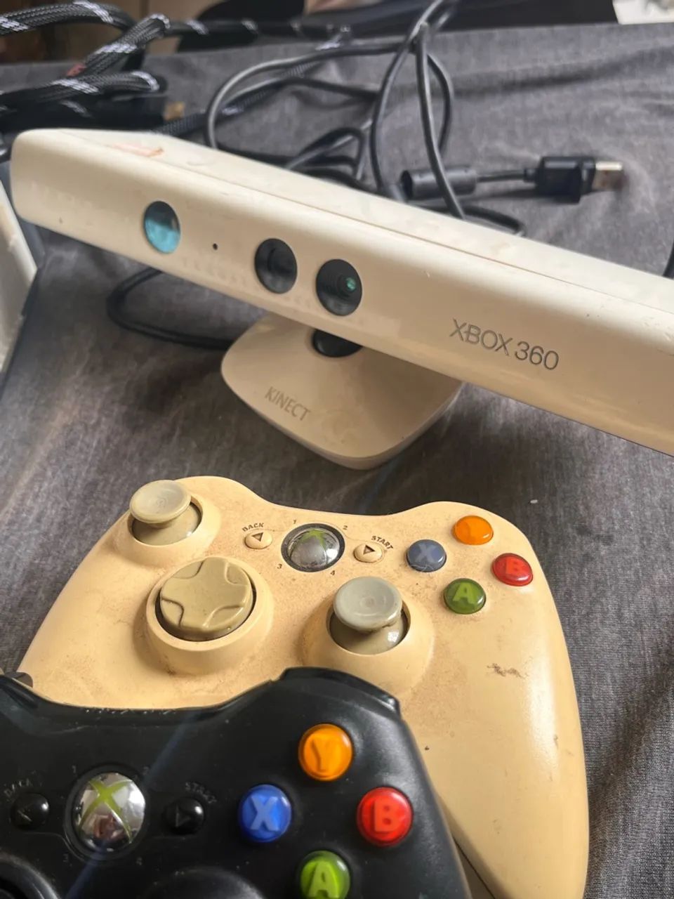XBOX 360+3 CONTROLES+ KINECT- COM DEFEITO - Foto 3