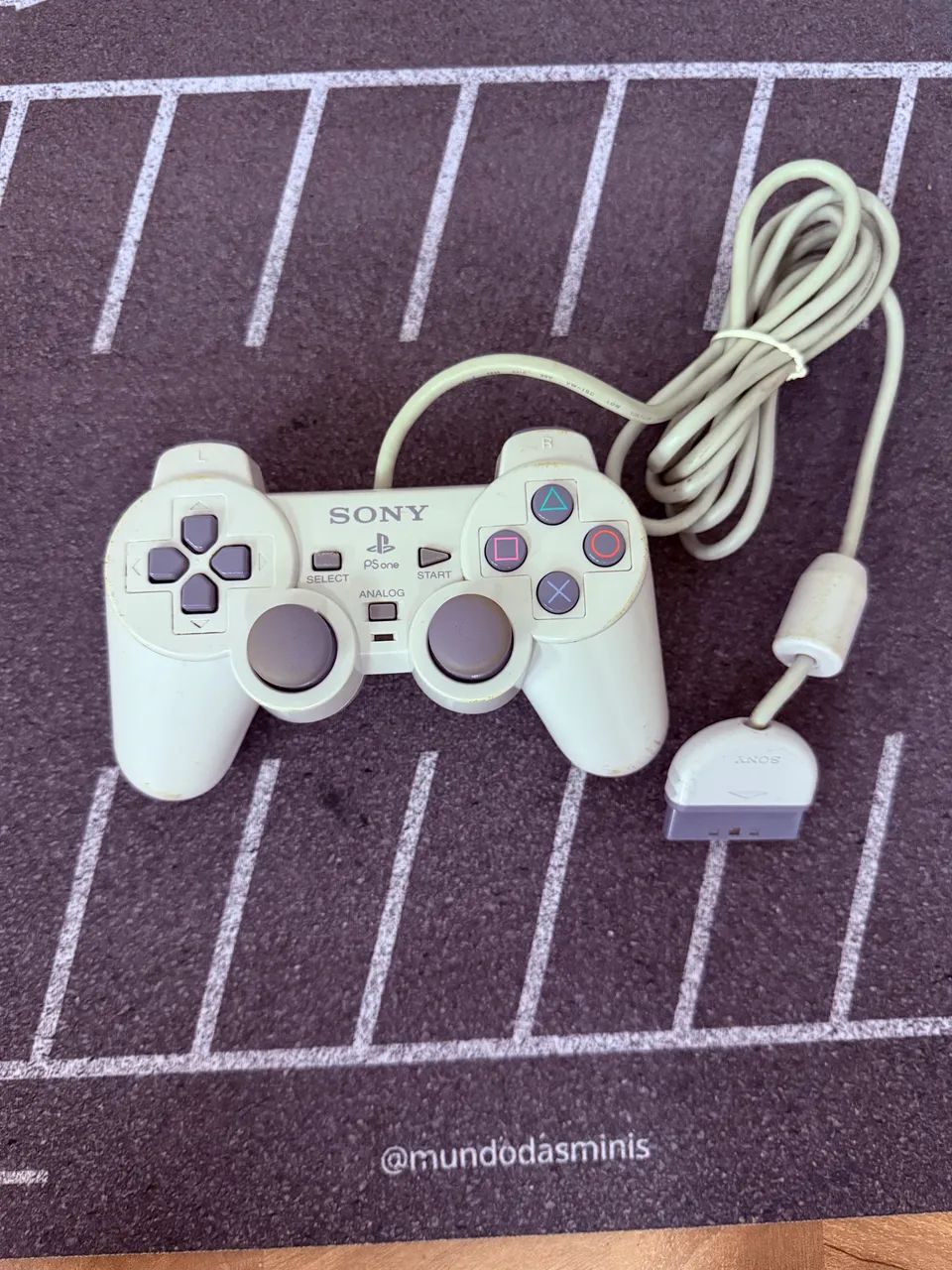 Controle original de PSOne