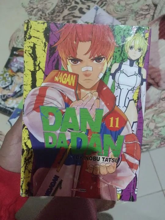 Mangá DanDaDan Volume 11