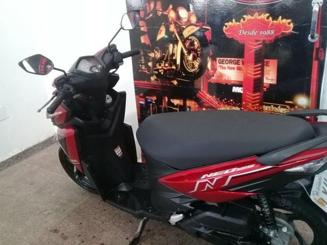 Yamaha neo 125 completa com apenas 680 km - Foto 3