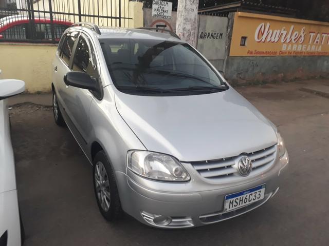 Spacefox 2009 motor 1.6 flex financio até 48×