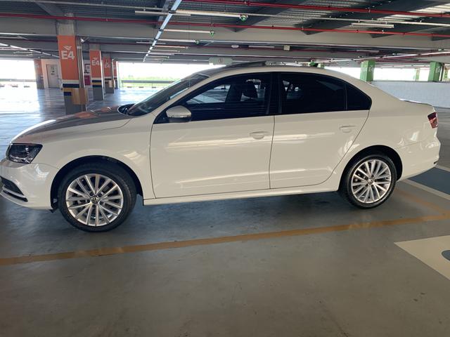 Jetta Comfortline 1.4 TSI 16V Aut NOVÍSSIMO COM 8100km. 17/17 - Foto 7
