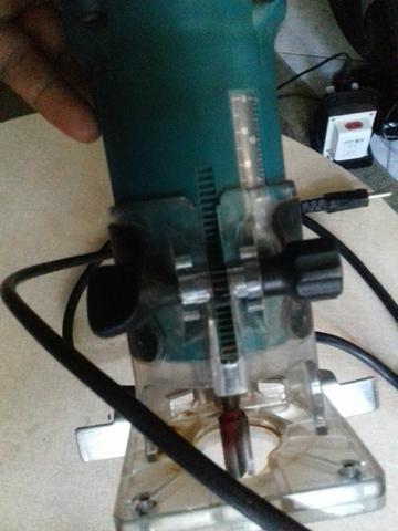 Ferramenta Elétrica traçador 250.tupia 300 Plaina 250 - Foto 3
