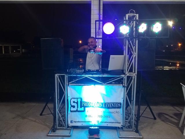 Dj - som - iluminação - confraternização - aniversário - Foto 4