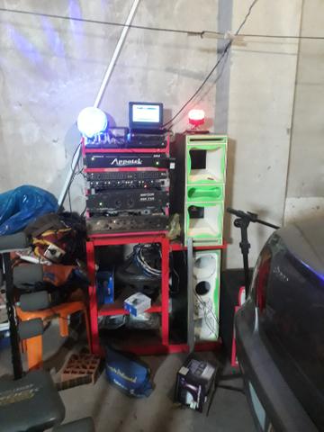 Vende-se esse som montado