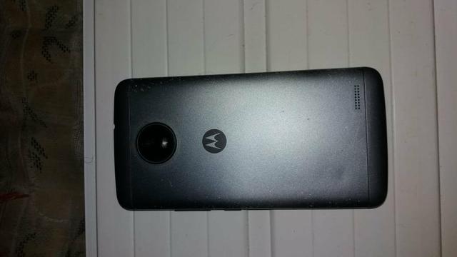 Moto E4 vende se ou troco em computador