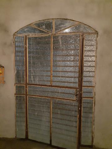 Vendo porta colonial