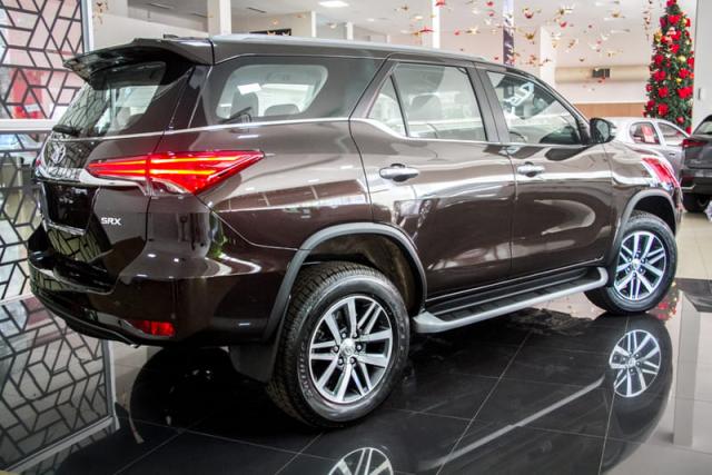 TOYOTA SW4 DSL 4X4 SRX AT 7S 19/20 - Foto 8
