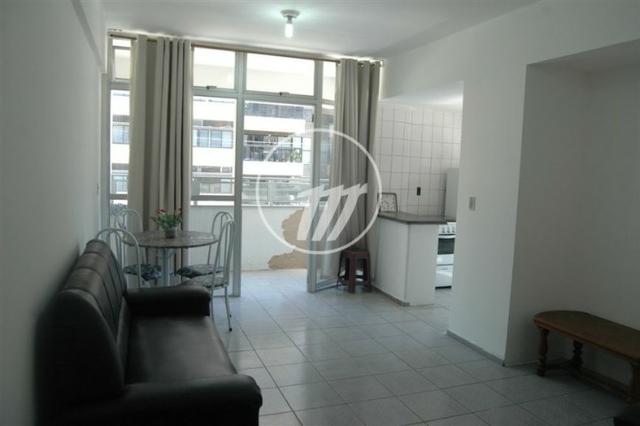 Apartamento aconchegante com 66 m², quarto e sala, 01 vaga na Ponta Verde. REF: A1086 - Foto 2