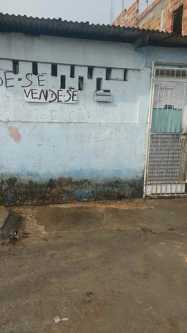 ? casa fazenda Coutos 3 na rua Teotônio Vilela eixo 28 quadra 14 casa 6 próximo a quadra