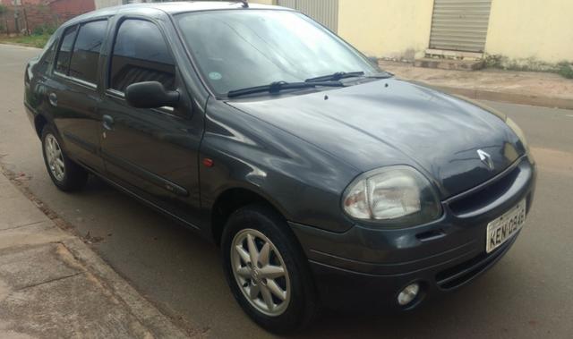 Clio Sedã Novo Completo "Todo Revisado"