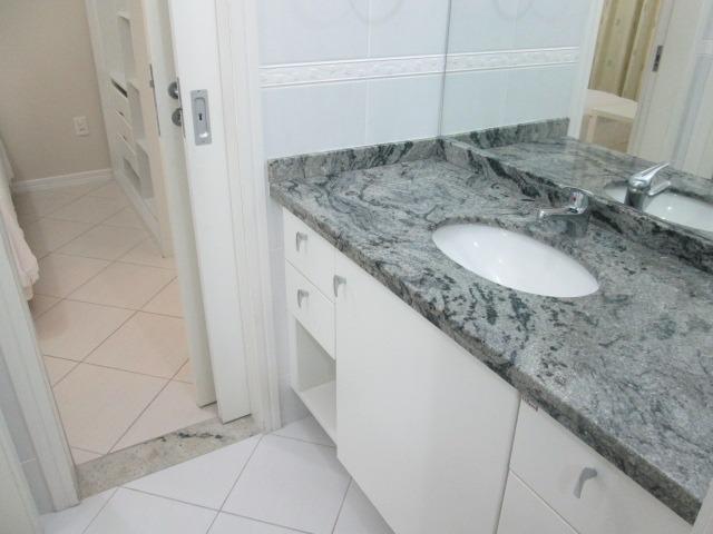 Temporada, Quadra do Mar, 4 dormitórios, 3 vagas, Climatizado em BC! - Foto 16