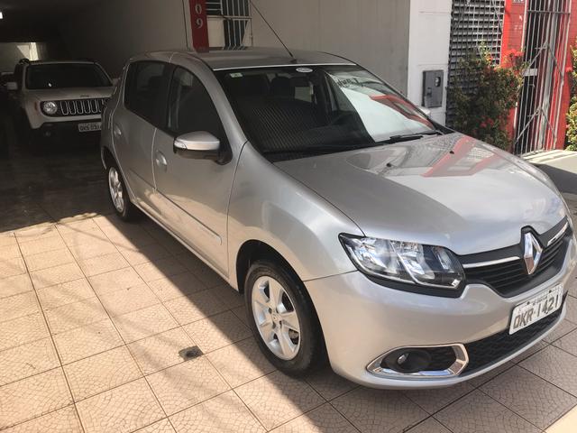 Renault Sandero dynamic 1.6 automático