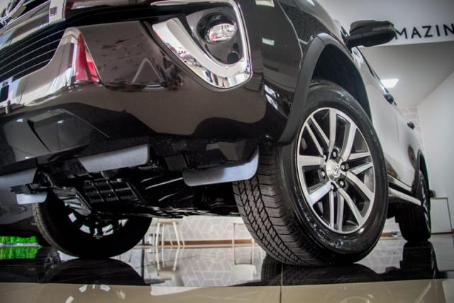 TOYOTA SW4 DSL 4X4 SRX AT 7S 19/20 - Foto 15