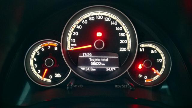 Up! Move 1.0 TSI 2018 - Foto 14