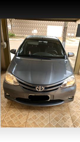 Toyota étios Hatch hb x 2014 1.3 - Foto 7