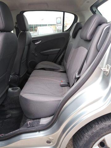 Fiat Palio Attractive 1.0 8V (Flex) - Foto 6