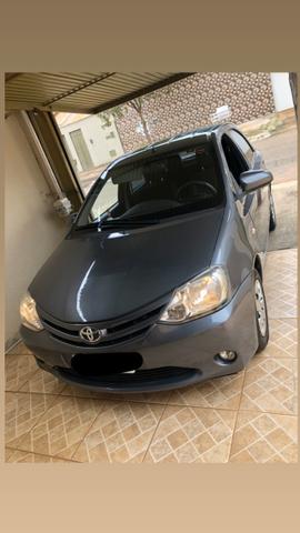 Toyota étios Hatch hb x 2014 1.3 - Foto 10